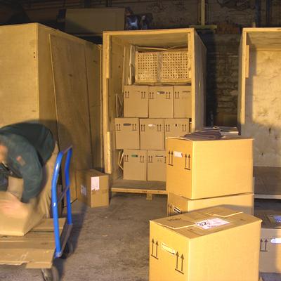 Ihr Übersee-Umzug: Bild 5 holzcontainer.jpg