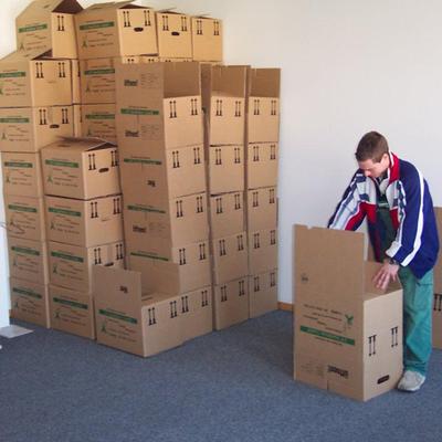 buero-kartons.jpg
